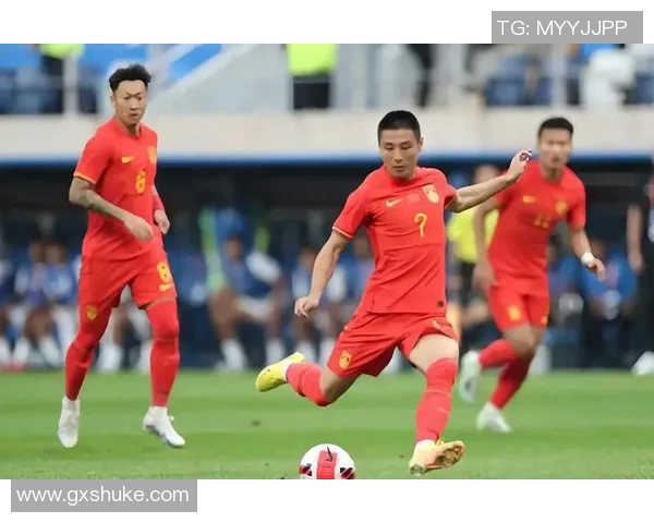 中国与韩国足球对抗赛精彩回顾与分析展望未来发展趋势